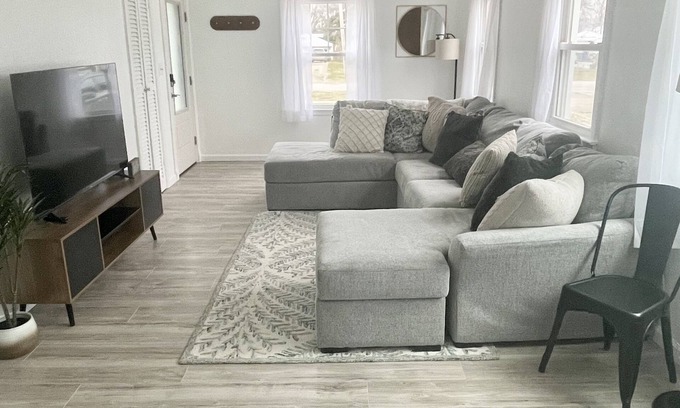 Perrysburg House | Cozy home - great Perrysburg location