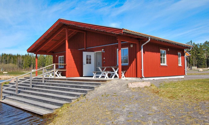 Kosta House | Cozy home in Kosta with WiFi