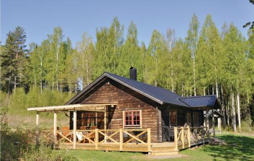 Rullan House | Cozy Home In Långserud With Jacuzzi