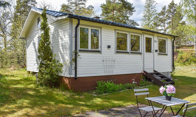 Linkoping House | Cozy home in Linköping with lake view