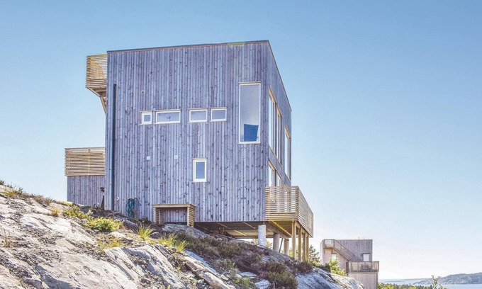Risor House | Cozy home in Søndeled