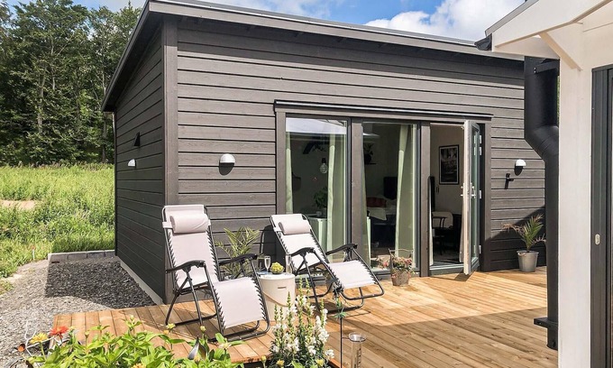 Tvaaker House | Cozy home in Tvååker with kitchen