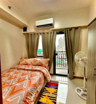 Legazpi Village Apartment | Cozy Home Stay at RED Residences Makati 17