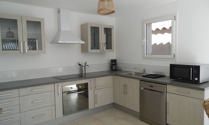 Collias House | COZY HOUSE 100 M² + PRIVATE POOL - COLLIAS. SOUTH OF FRANCE