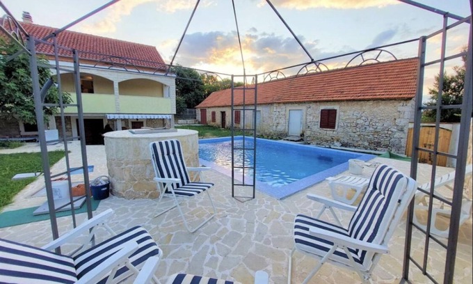 Drnis House | Cozy house in the village