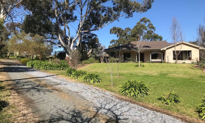 Hahndorf Other | Cozy house in the vineyard