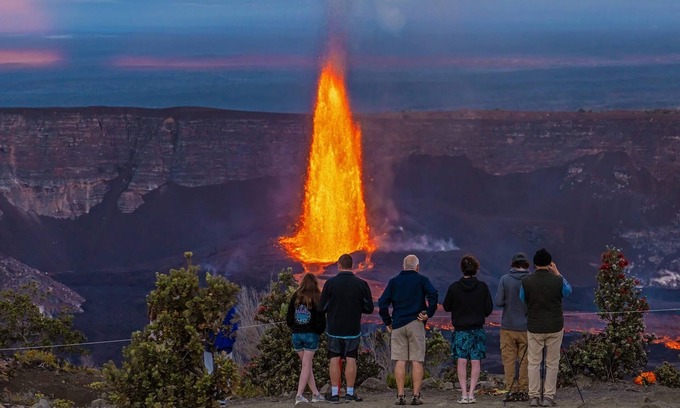 Volcano House | Cozy House near the Hawaii Volcanoes National Park and Volcano Village on 1 Acre