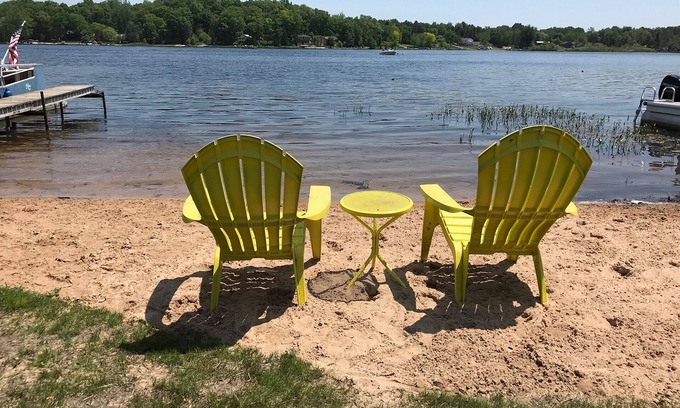 Smyrna Cottage | Cozy Lakefront Cottage Getaway in Kent County, Michigan
