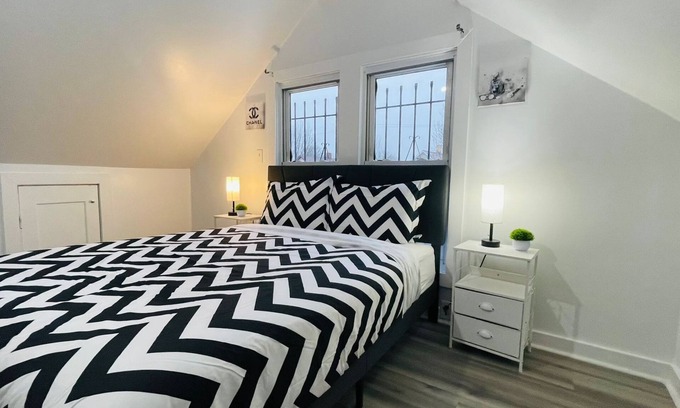 Lakewood Apartment | Cozy Lakewood Getaway for 2 plus 2