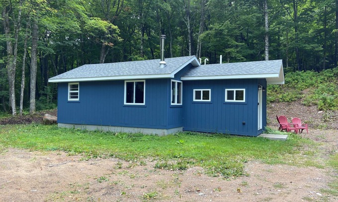 Iron River Cabin | Cozy little cabin in the woods. 2 minutes away from Brule Lake boat landing!