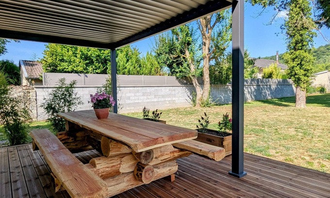 Vignot Cottage | Cozy lodging in Vignot, perfect for families and friends