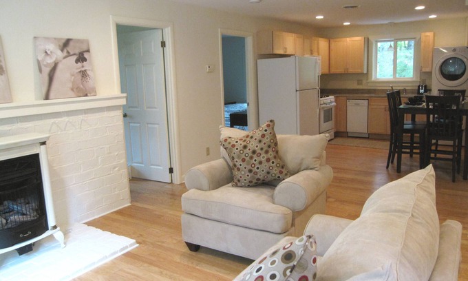 West Stockbridge Condo | Cozy Modern Berkshires Rental (Mins from Lenox, Kripalu & Tanglewood)