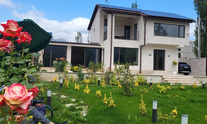 Dilijan Villa | Cozy modern Villa in Dilijan with beautiful garden&fascinating view on mountain
