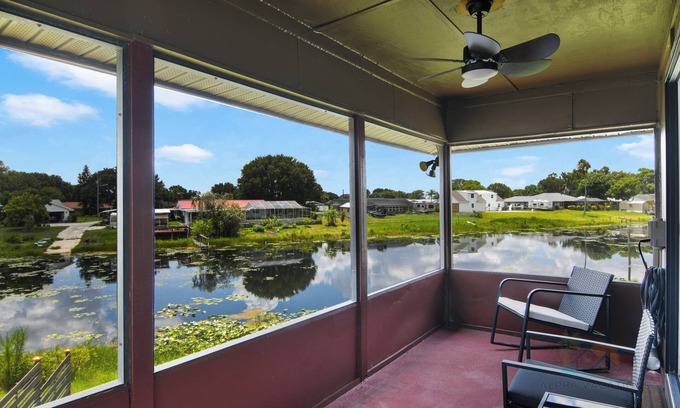 Crooked Lake Park House | Cozy on Crooked Lake - Lakefront, Fishing, Golfing & More