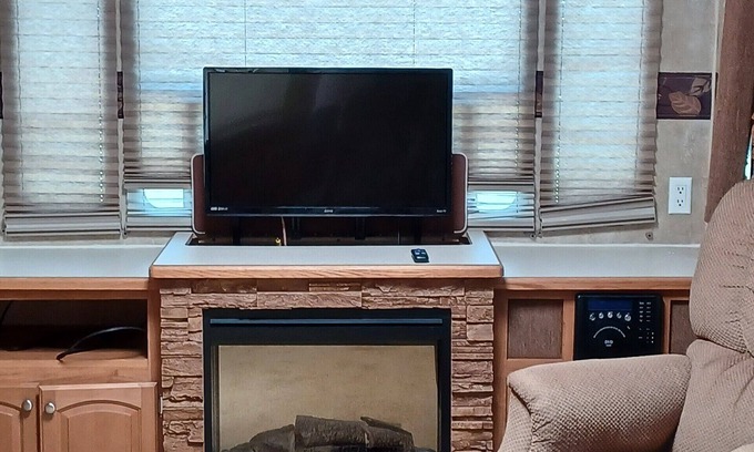 Nacogdoches House | Cozy & Peaceful 1-Bedroom RV n