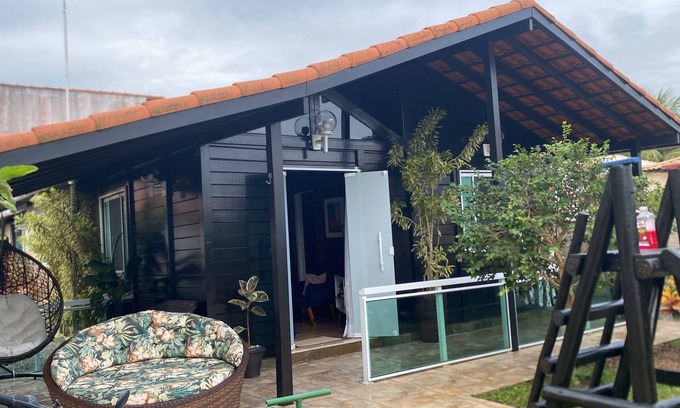 Praia Seca House | Cozy Refuge for Large Families