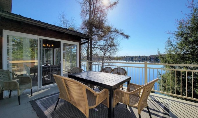 Orford Ski Chalet | Cozy retreat in Orford on beautiful Bowker lake