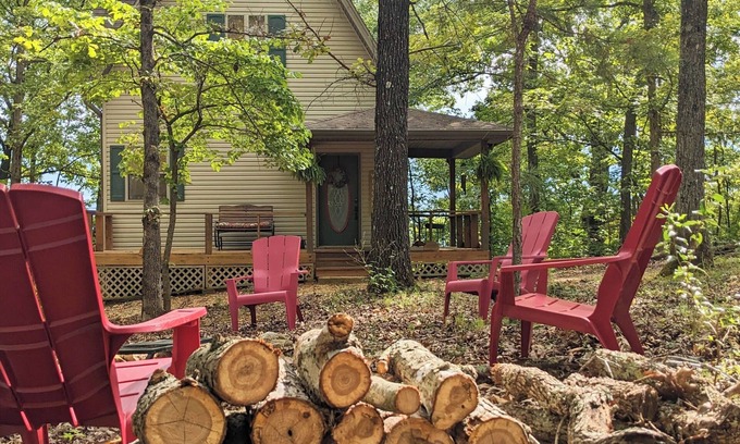 Brixey Cottage | Cozy river retreat with scenic view. Close to outfitters for floating & fishing!