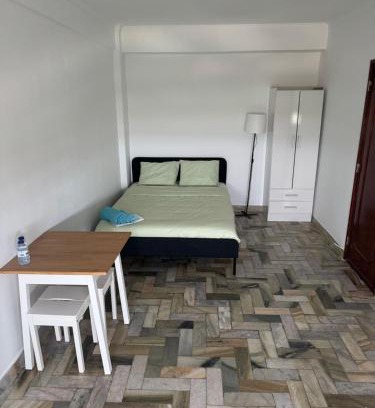 Santa Iria da Azoia House | Cozy room