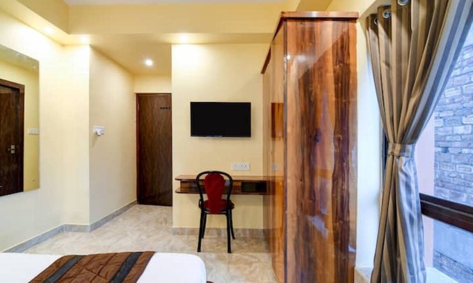 New Town Apartment | Cozy Rooms In New Town