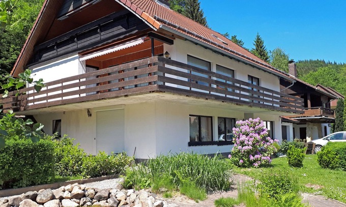 Riefensbeek Apartment | Cozy Stay in Kamschlacken