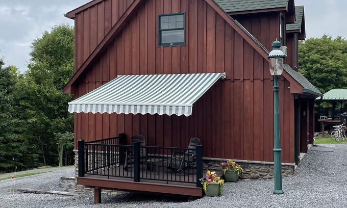 Middlebury Center Apartment | Cozy Sand Rd. Apartment next to Tioga State Forest Close to Grand Canyon of Pa