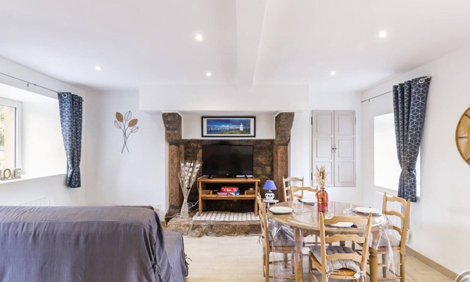 Cosqueville Cottage | Cozy Seaside Cottage with Private Courtyard, Near Beach, Bikes Included