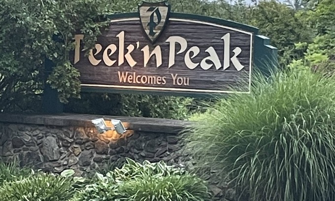Clymer Condo | Cozy ski and golf condo at Peek n Peak