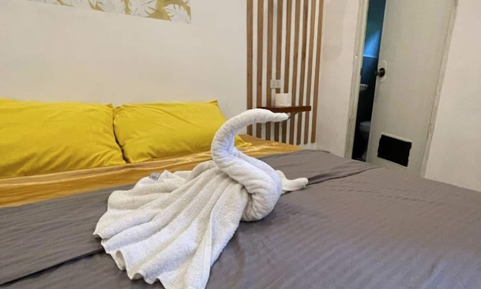Catangnan Apartment | Cozy Studio Retreat in General Luna, Philippines