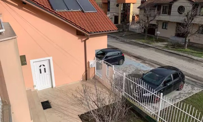 Calea Sever Bocu Apartment | Cozy, sunny apartment with large balcony