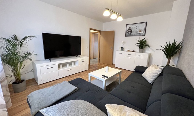 Industriehafen House | Cozy terraced house with terrace near the university