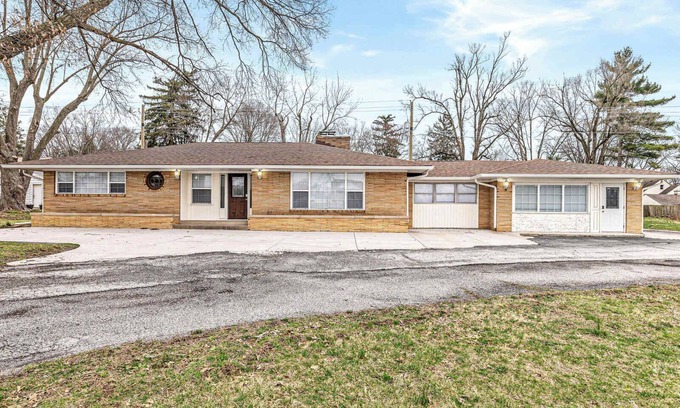 Indianapolis House | Cozy Updated Home on Indy's Southside