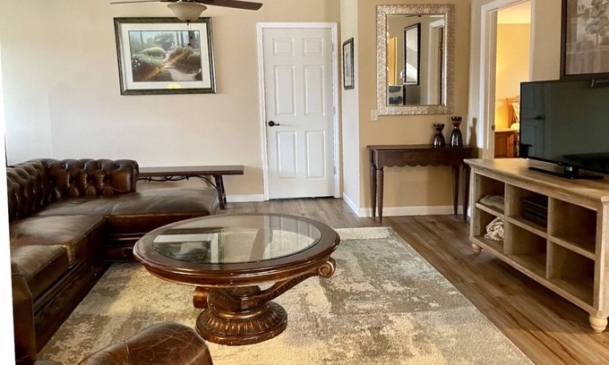 Mount Mourne House | Cozy Upscale Lake Norman Home. Modern & Spacious.