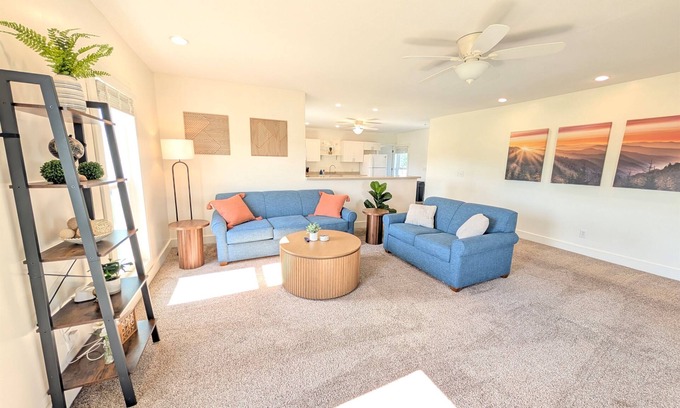 Fremont House | Cozy Upstairs Unit Near River and Marina Access