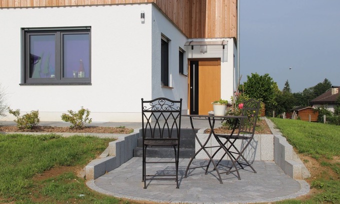 Dillingen an der Donau Apartment | Cozy vacation apartment (55sqm) with covered terrace