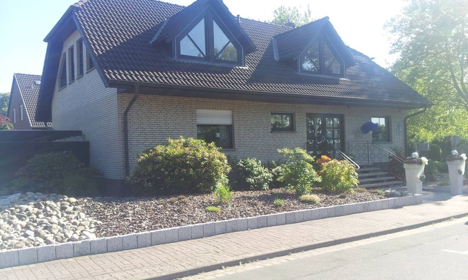 Eimbeckhausen Apartment | Cozy vacation apartment, newly renovated.