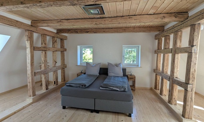 Wallenfels Apartment | Cozy vacation apartment (90sqm) with Swedish stove