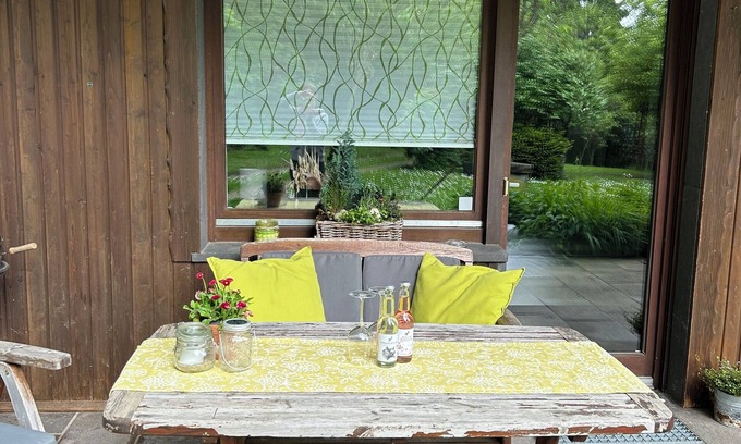 Kempenich Apartment | Cozy vacation apartment with covered terrace right on the edge of the forest