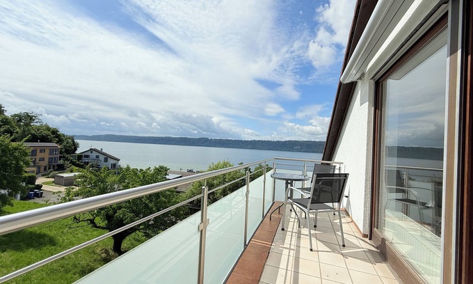 Sipplingen Apartment | Cozy vacation home on the lake with stunning mountain and beach views