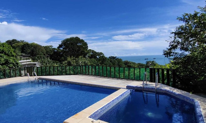 Uvita Villa | Cozy villa with an ocean view & Pool #1