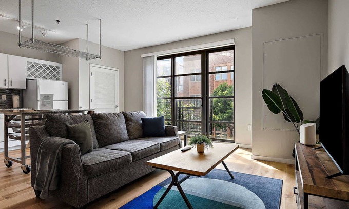 Mill District Apartment | CozySuites Mill District with pool, gym #13