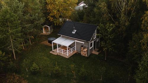 Pomlewo House | COZYWOOD Domki wypoczynkowe z balią i sauną na Kaszubach