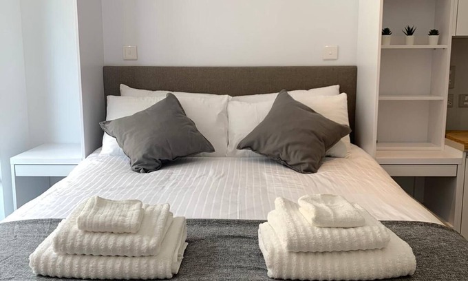Gibraltar Apartment | CP Top floor luxury studio