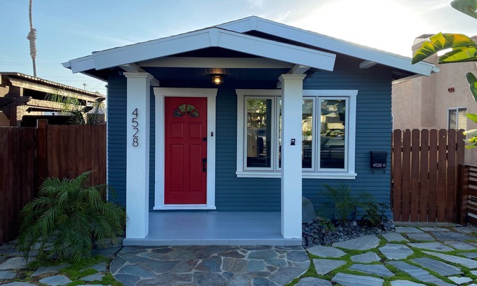 University Heights House | Craftsman Bungalow- University Heights 2BR Home