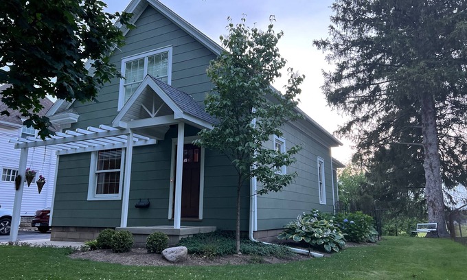 Norwalk House | Craftsman on Main - Near SMP Raceway, Cedar Point, Kalahari & many others!
