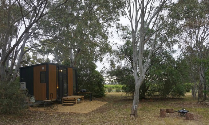 Willunga South House | Creekside at Peasant Farm by Tiny Away