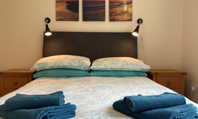 Ryde Ski Chalet | Creekside Cottage