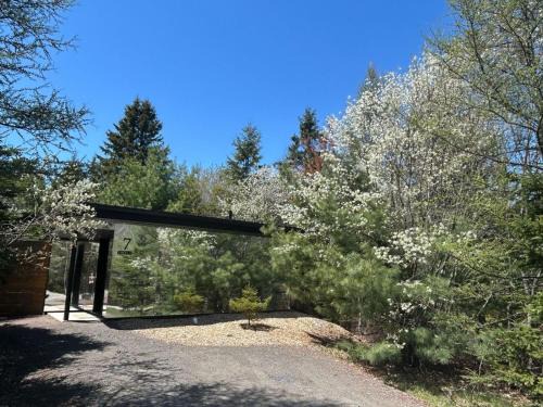 Cocagne Cabin | Creekside RnR
