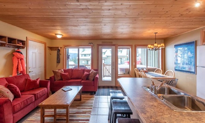 Okanagan-Similkameen House | Creekview Court #4 townhouse