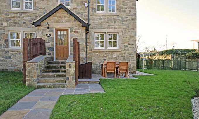 Belford House | Crispin